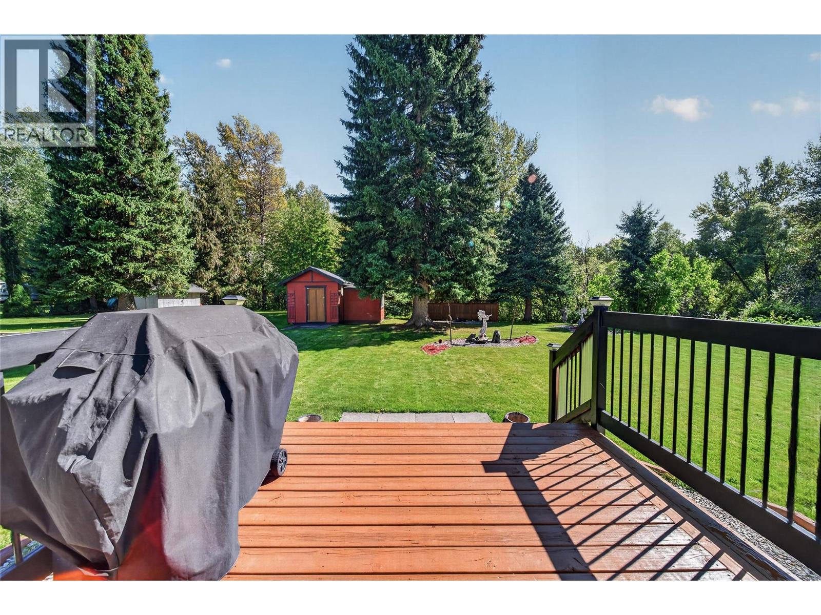1706 Mckenzie Road, Fernie, British Columbia  V0B 1M5 - Photo 18 - 10400725