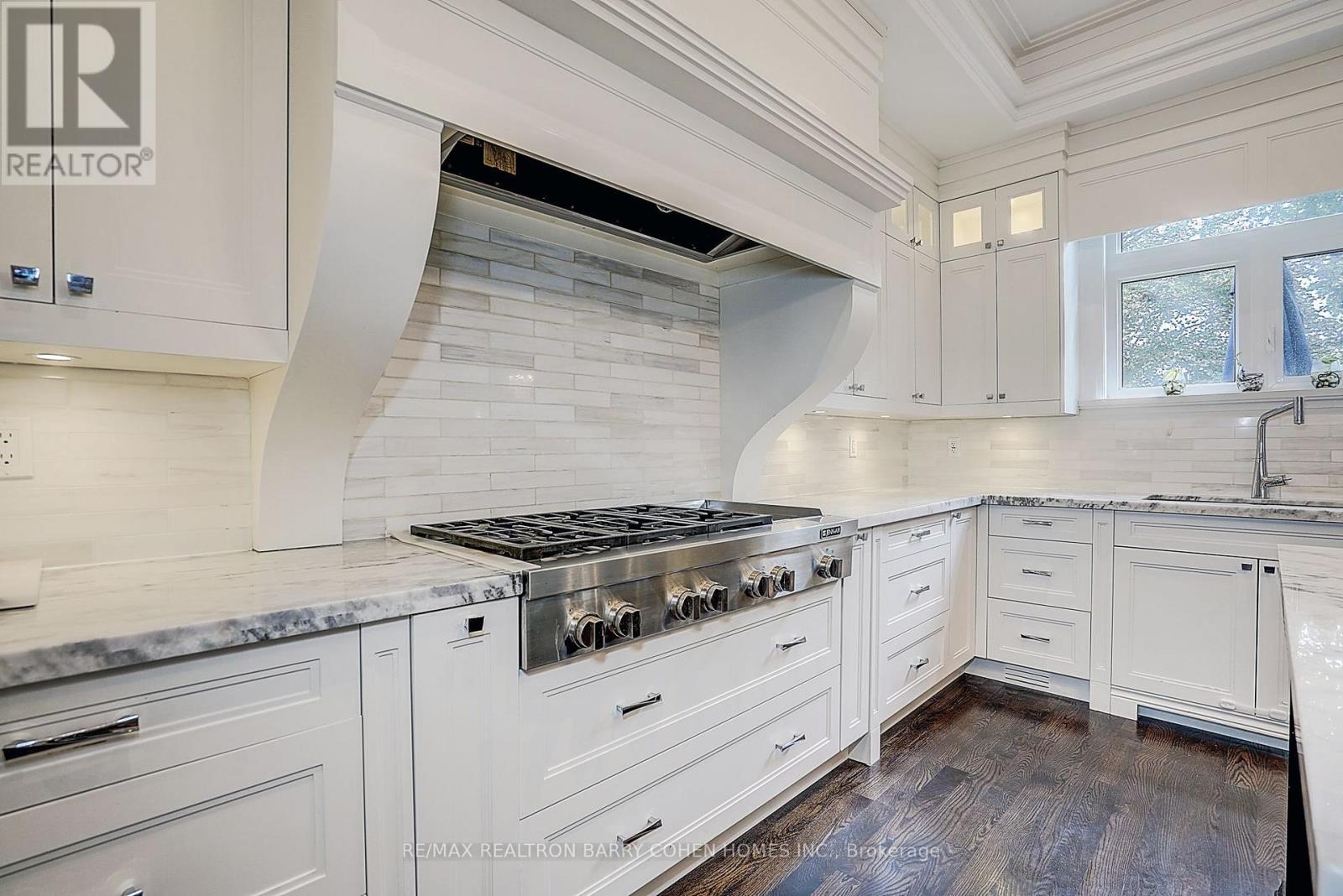 21 Yorkview Drive, Toronto, Ontario  M2N 2R9 - Photo 19 - C13797632