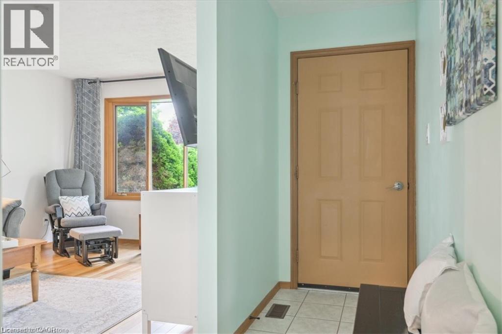 47 Claycroft Crescent Unit# Upper, Kitchener, Ontario  N2N 2R6 - Photo 5 - 40851606