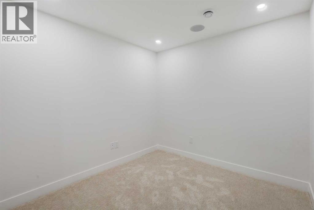 2044 56 Avenue Sw, Calgary, Alberta  T3E 1M8 - Photo 34 - A2345353