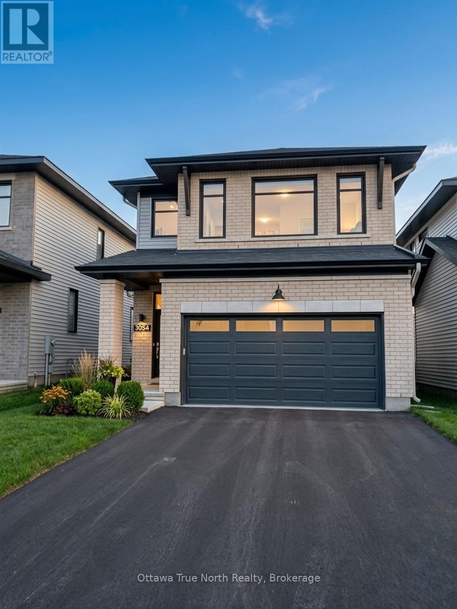 1054 EIDER STREET, Ottawa, Ontario