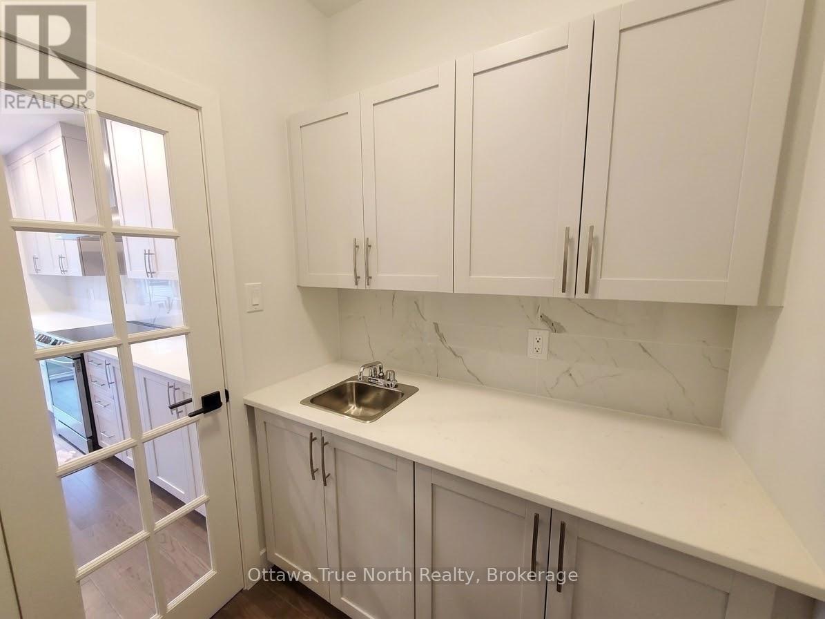 1054 Eider Street, Ottawa, Ontario  K4M 0P4 - Photo 10 - X13800482