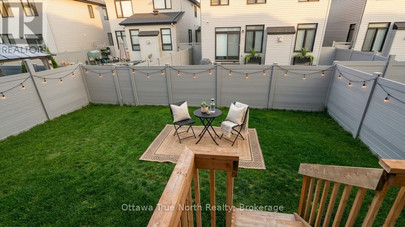 1054 Eider Street, Ottawa, Ontario  K4M 0P4 - Photo 3 - X13800482