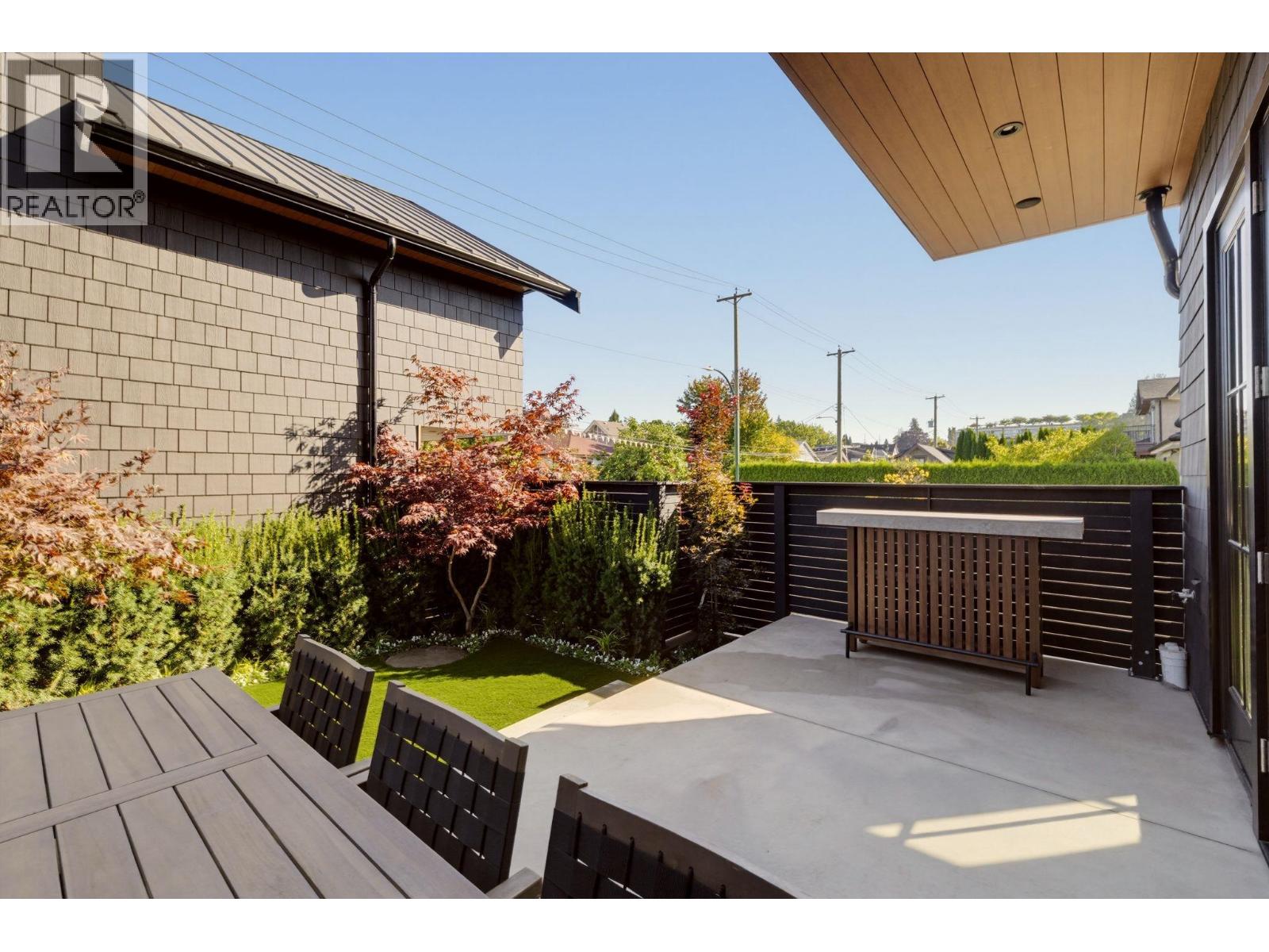 picture 24