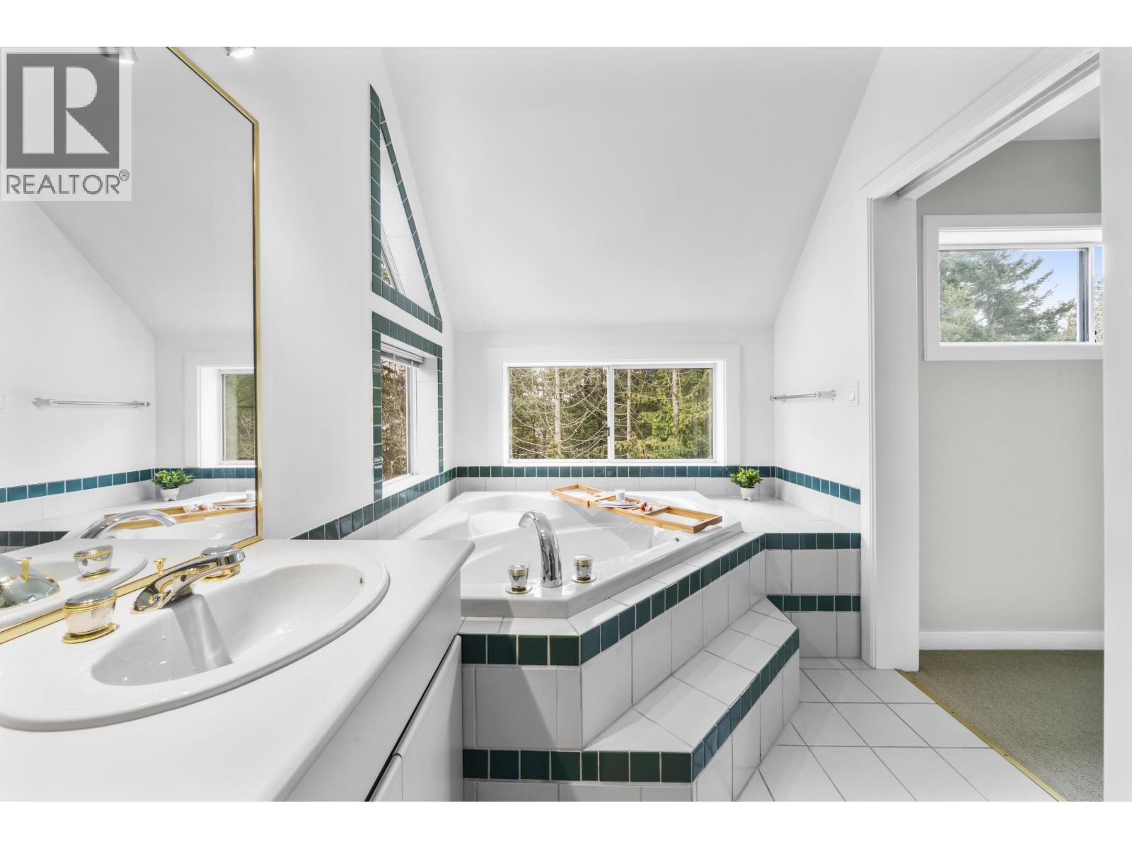 28 Passage Island, Vancouver, British Columbia  V7W 1V7 - Photo 34 - R3167053
