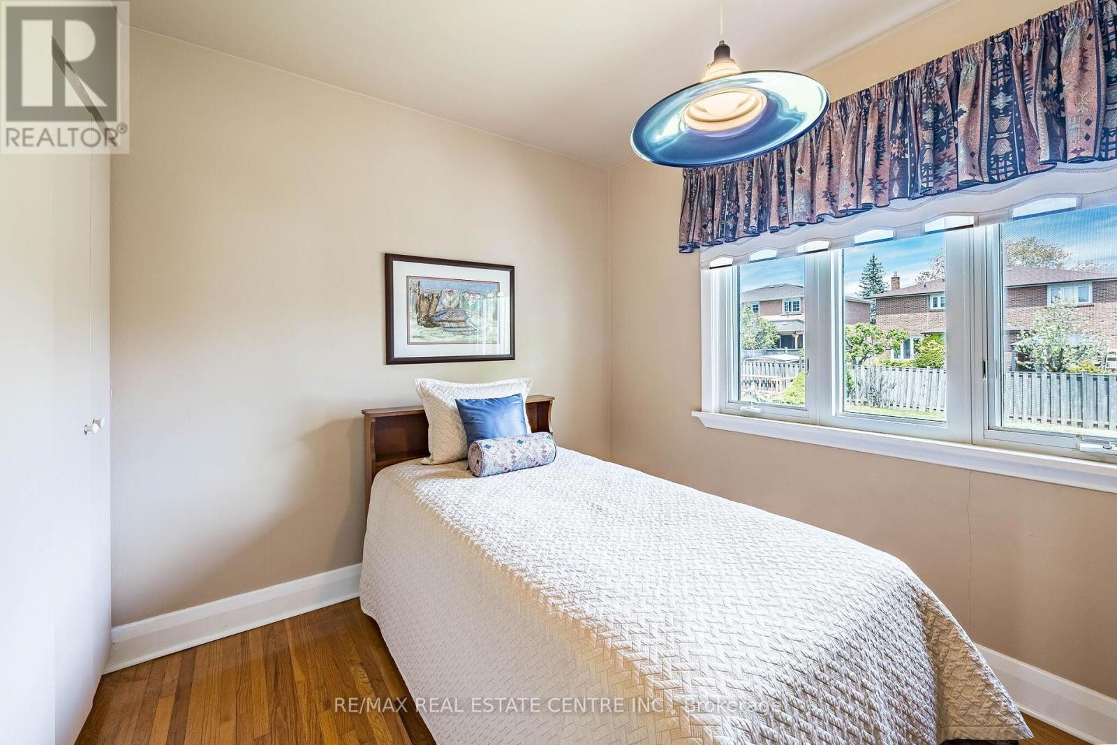 2591 Whaley Drive, Mississauga (Cooksville), Ontario  L5B 1X1 - Photo 24 - W13800478