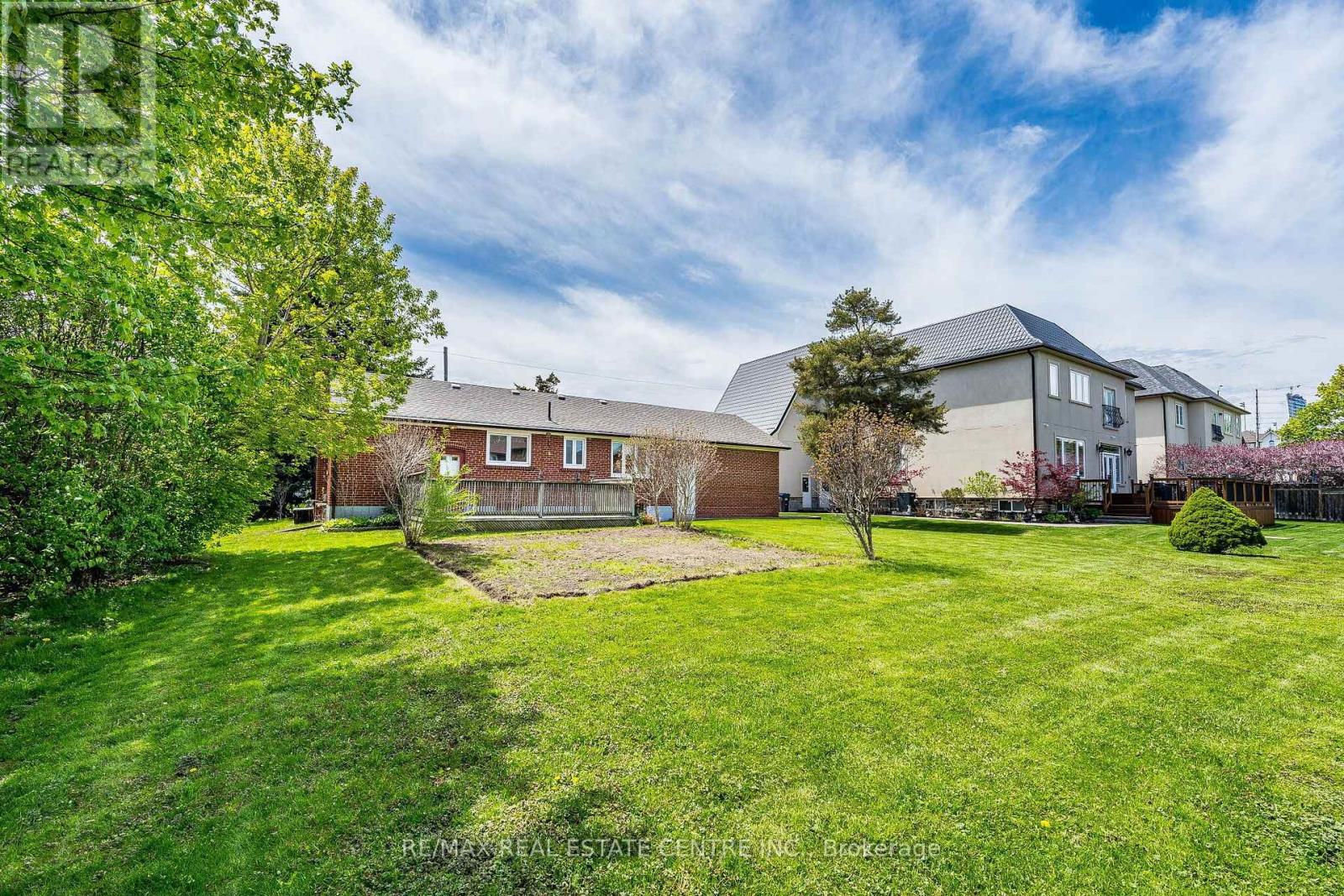 2591 Whaley Drive, Mississauga (Cooksville), Ontario  L5B 1X1 - Photo 49 - W13800478