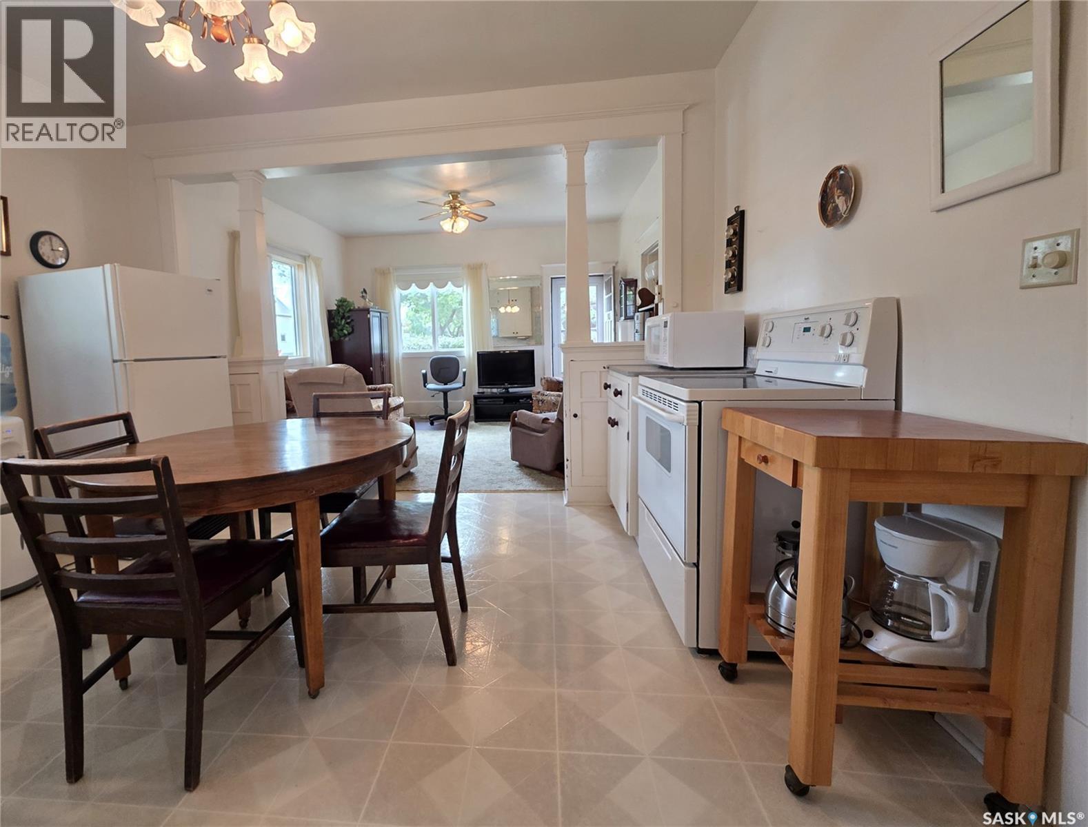 503 Leonard Street, Herbert, Saskatchewan  S0H 2A0 - Photo 4 - SK048783