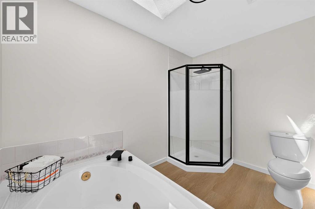 19 Edgepark Rise Nw, Calgary, Alberta  T3A 4E7 - Photo 33 - A2346182