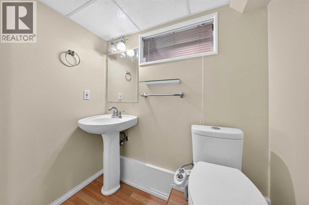 19 Edgepark Rise Nw, Calgary, Alberta  T3A 4E7 - Photo 46 - A2346182