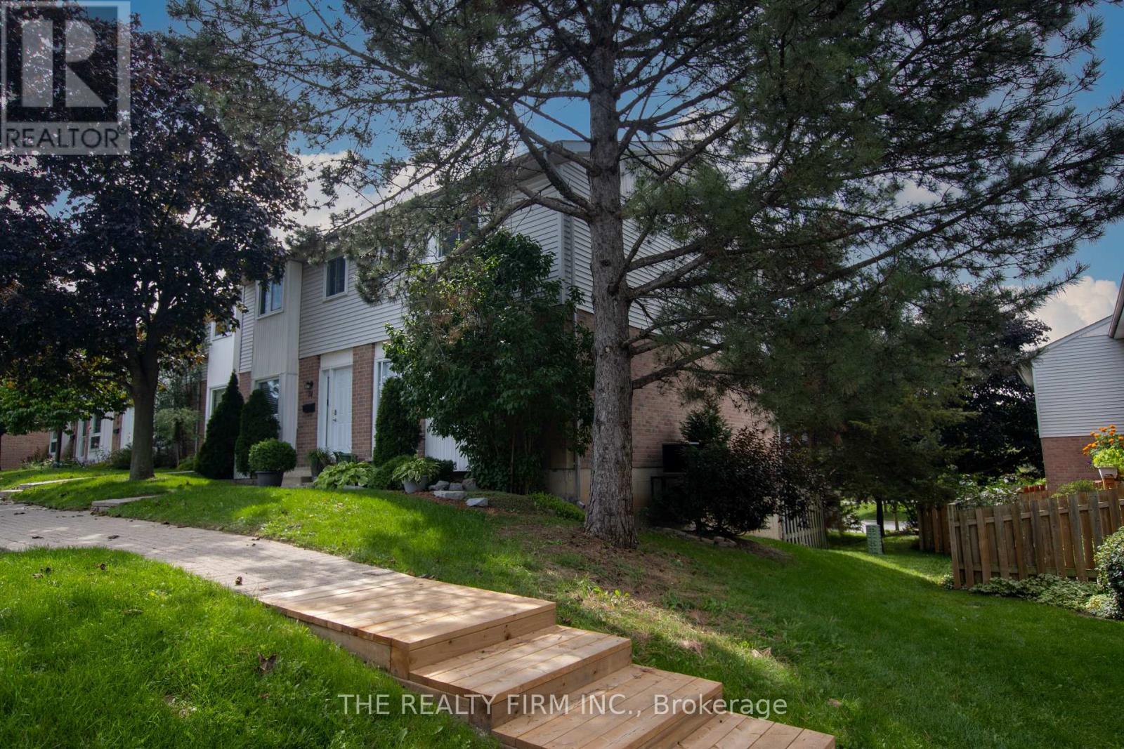 32 - 110 Deveron Crescent, London South, Ontario  N5Z 4W7 - Photo 3 - X13800508