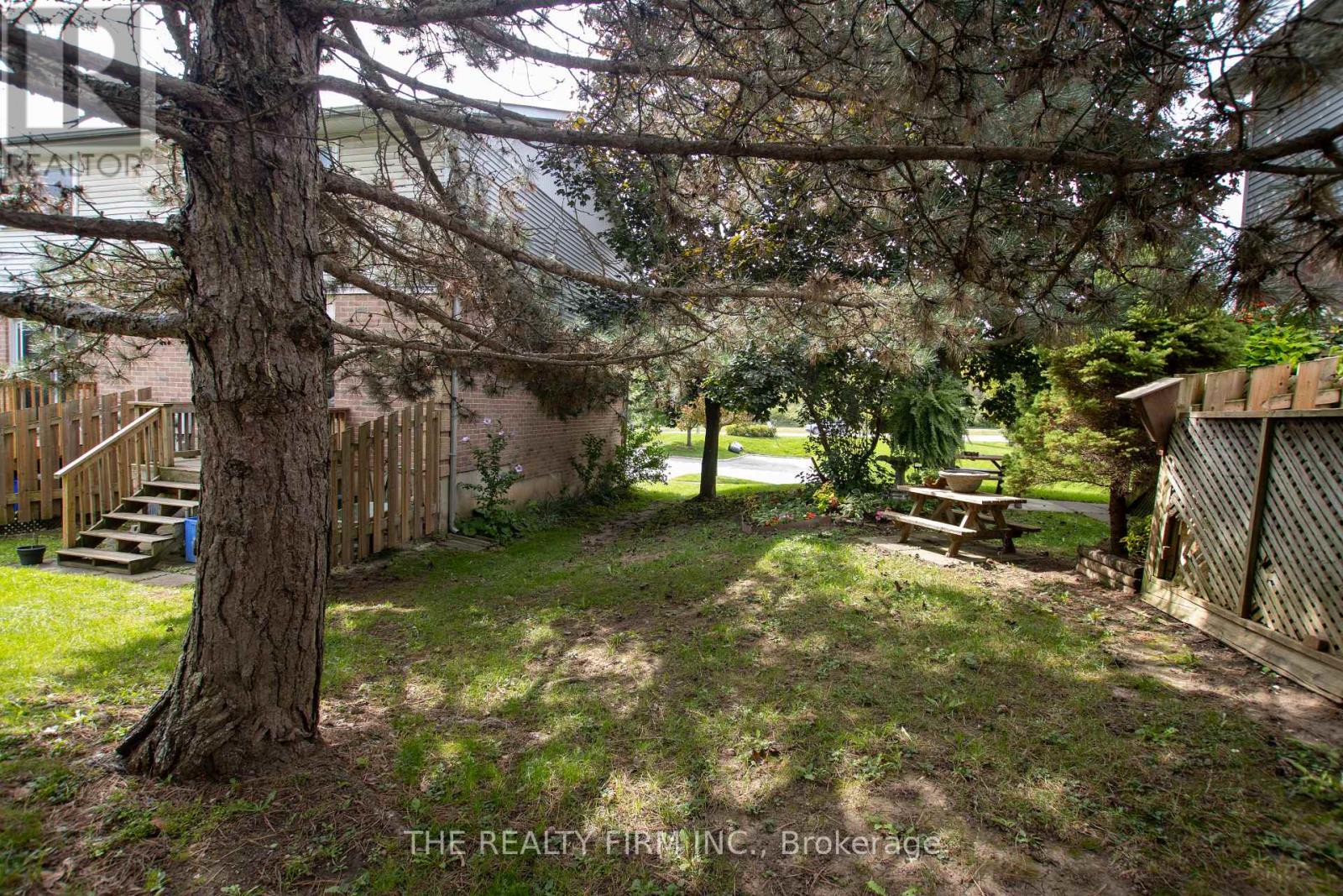 32 - 110 Deveron Crescent, London South, Ontario  N5Z 4W7 - Photo 35 - X13800508