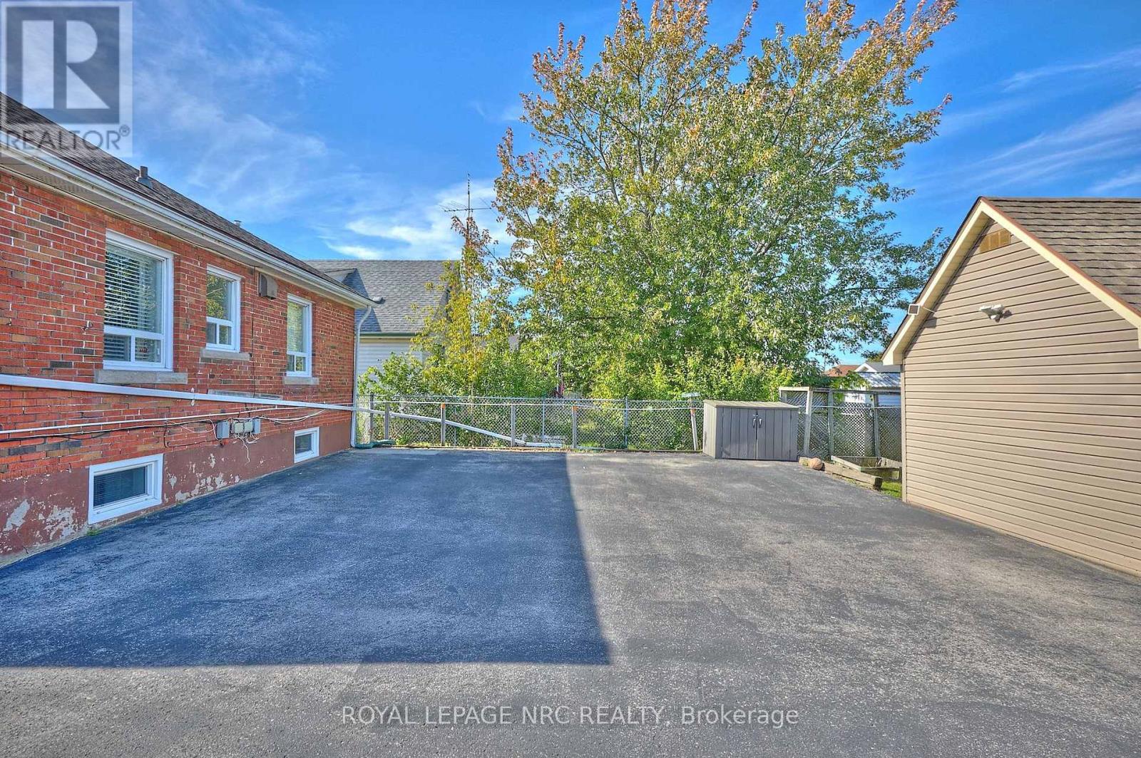 102 Townline Rd. West Road, St. Catharines (Burleigh Hill), Ontario  L2T 1P7 - Photo 6 - X13800540