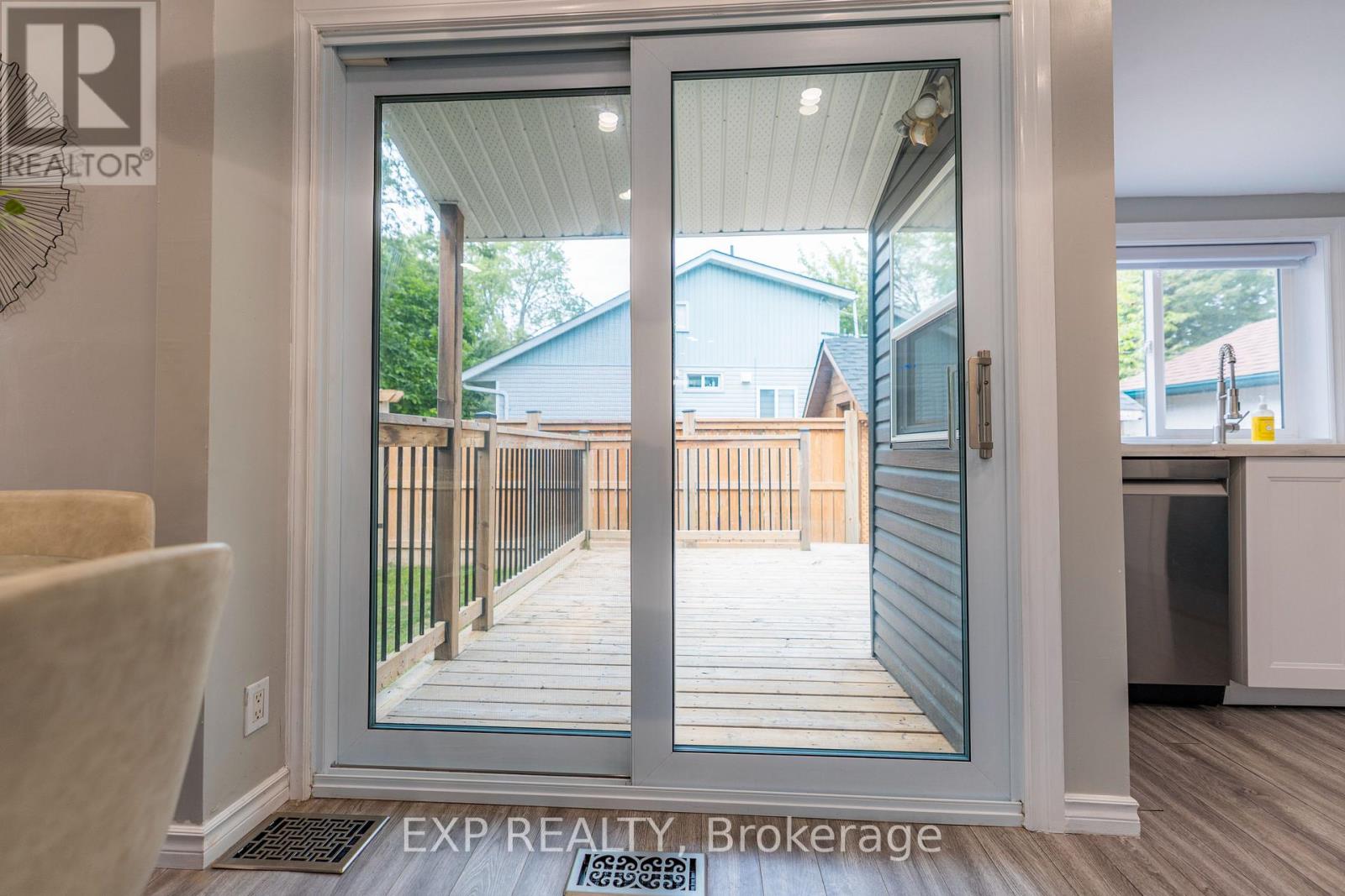 18 Nelson Avenue, Ajax (Central), Ontario  L1S 1Z7 - Photo 18 - E13800512
