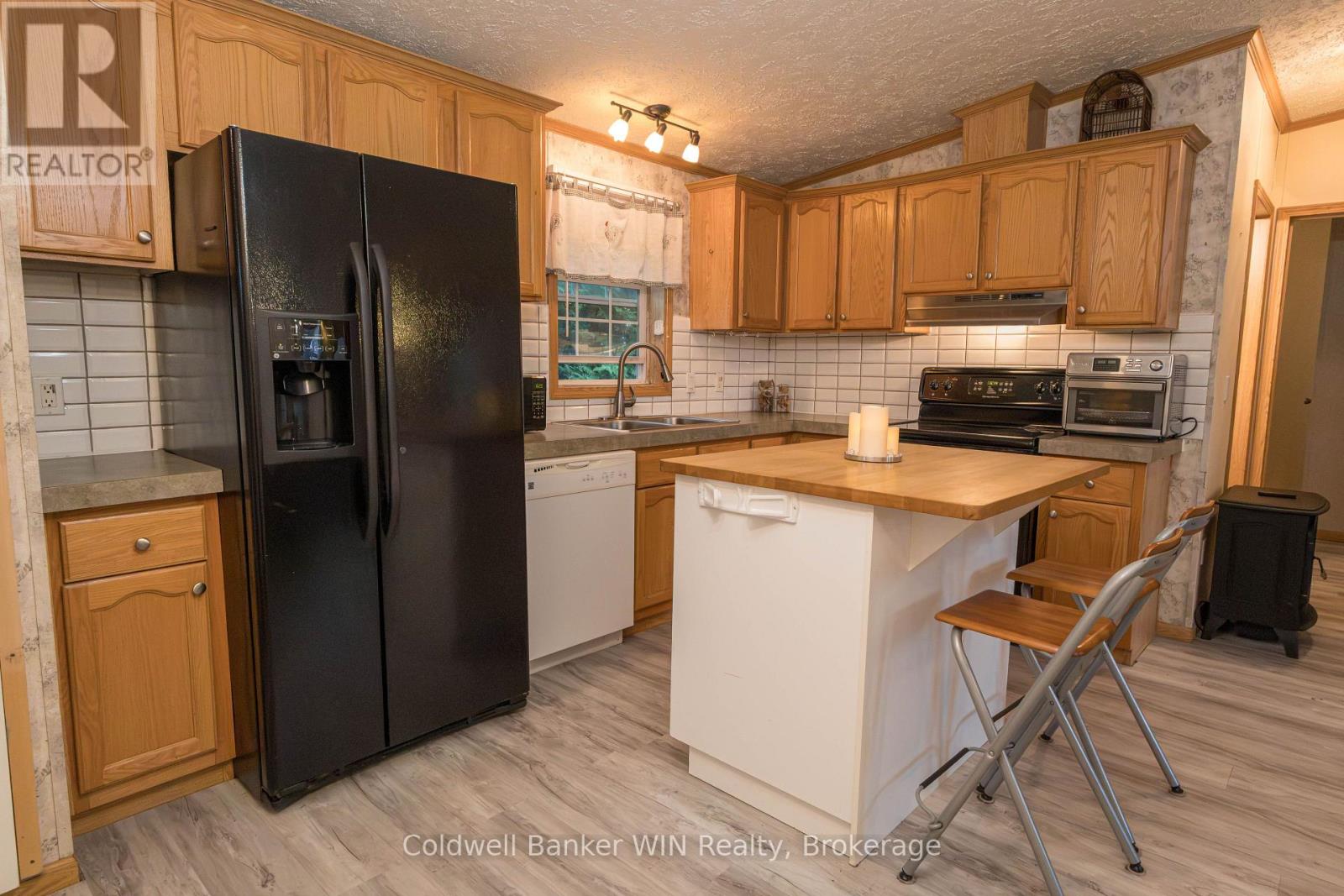 19 Grand Vista Drive, Wellington North, Ontario  N0G 2L0 - Photo 15 - X13800544
