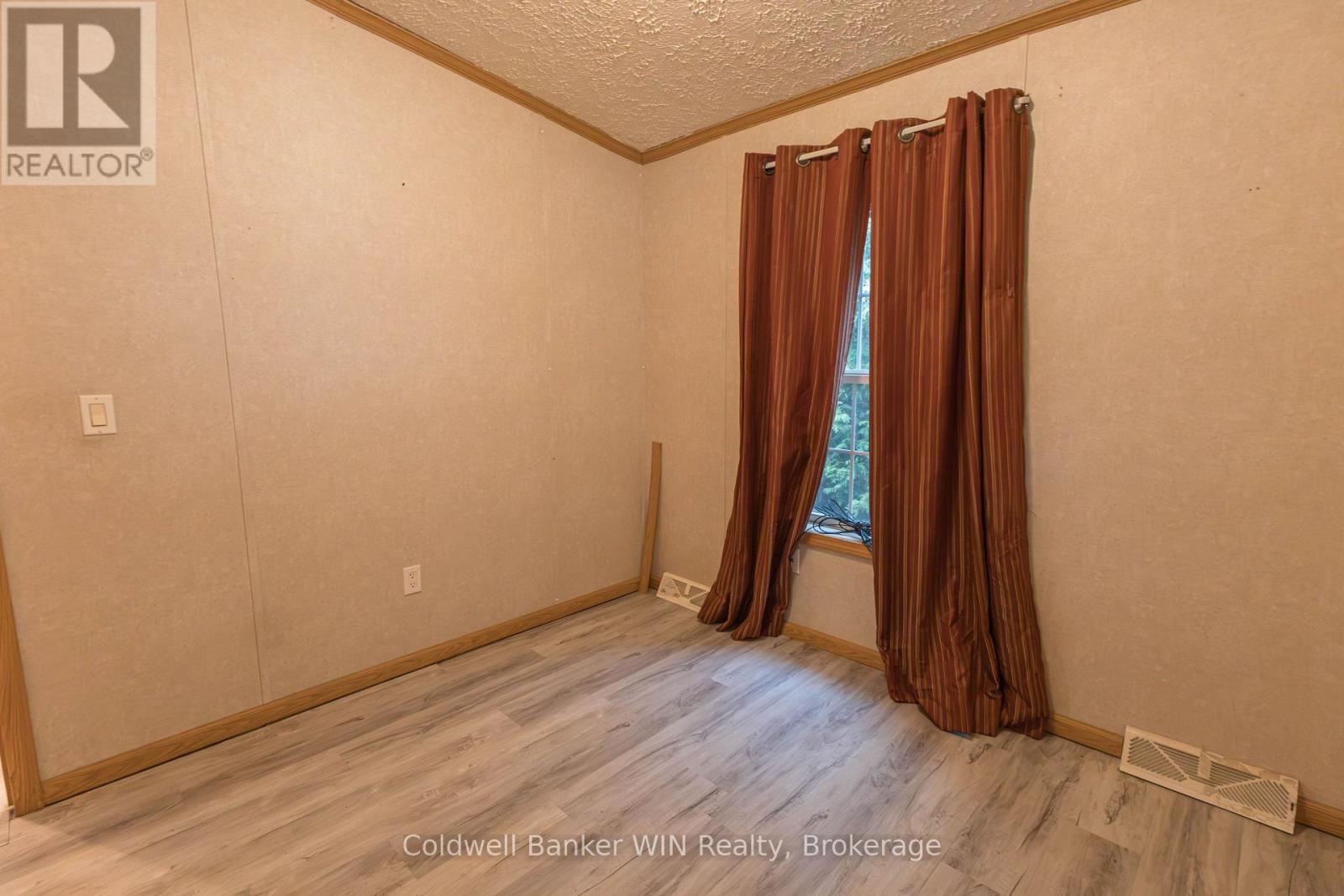 19 Grand Vista Drive, Wellington North, Ontario  N0G 2L0 - Photo 21 - X13800544