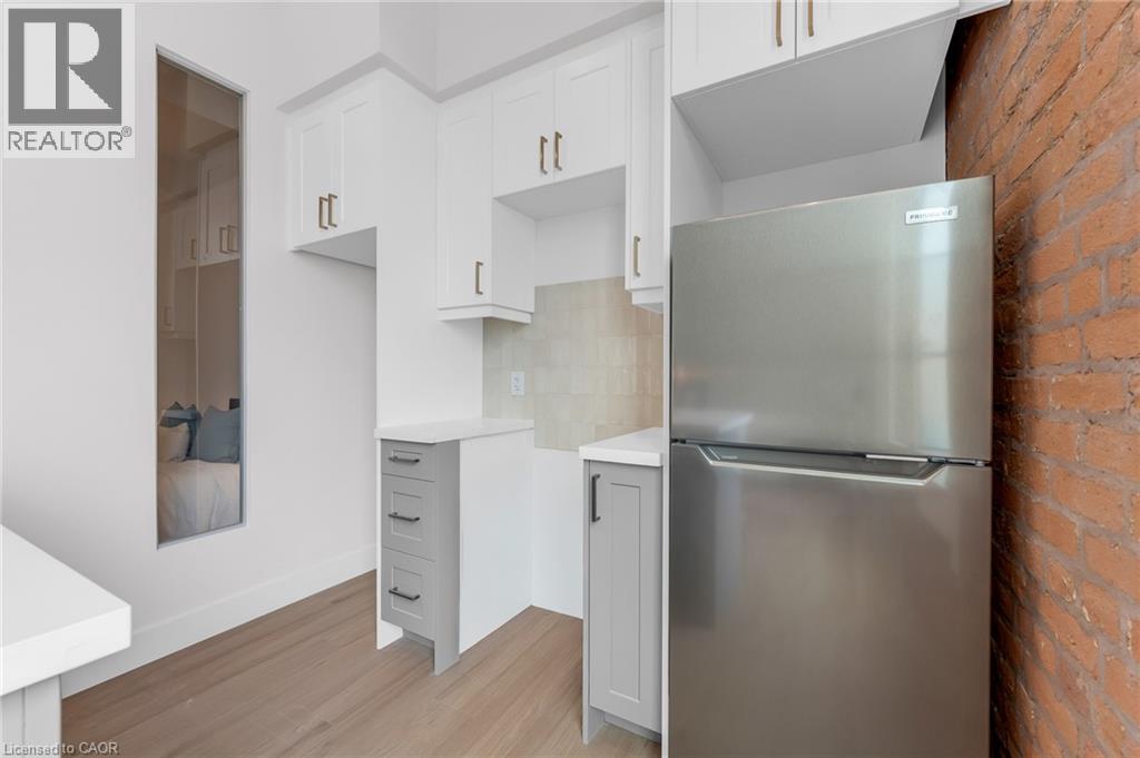 56 York Boulevard Unit# 211, Hamilton, Ontario L8R 2M9 - Photo 8 - 40859279