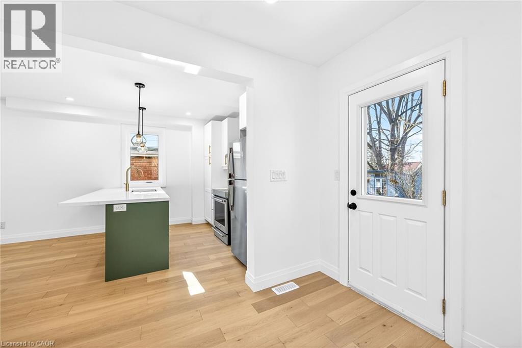 304 Park Street, Dundas, Ontario  L9H 1Y9 - Photo 20 - 40833887