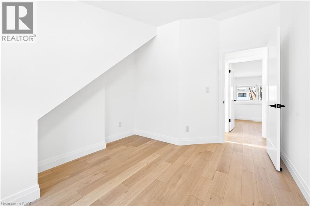304 Park Street, Dundas, Ontario  L9H 1Y9 - Photo 39 - 40833887