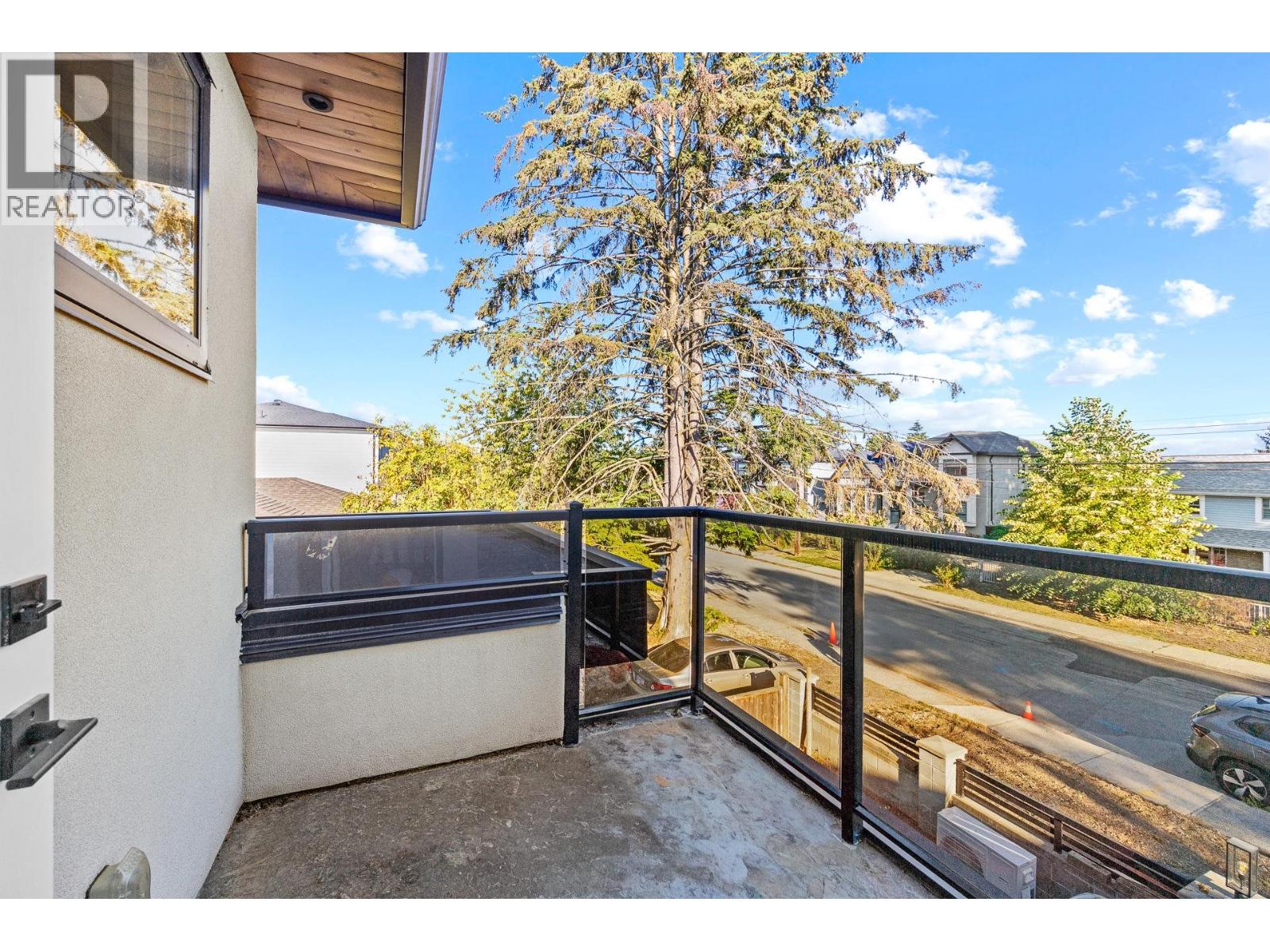 8323 14th Avenue  Burnaby, Burnaby, British Columbia  V3N 2C2 - Photo 29 - R3166598