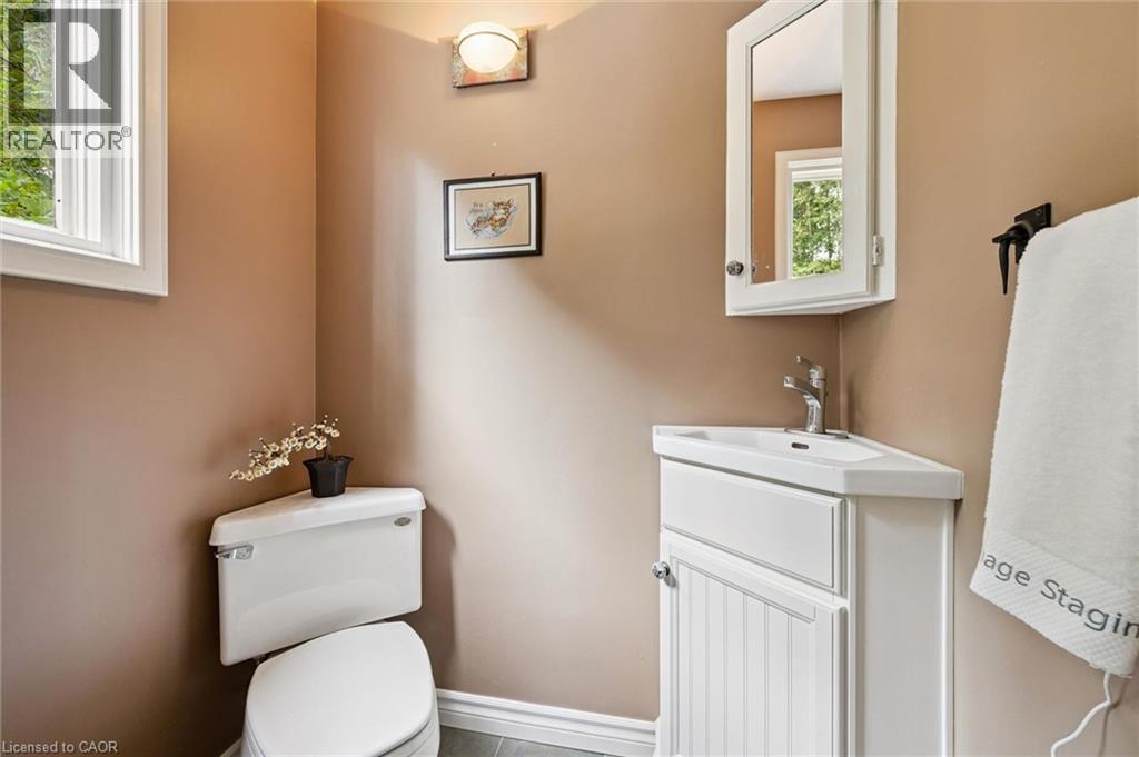 334 Coleridge Drive, Waterloo, Ontario  N2L 2V6 - Photo 17 - 40864230