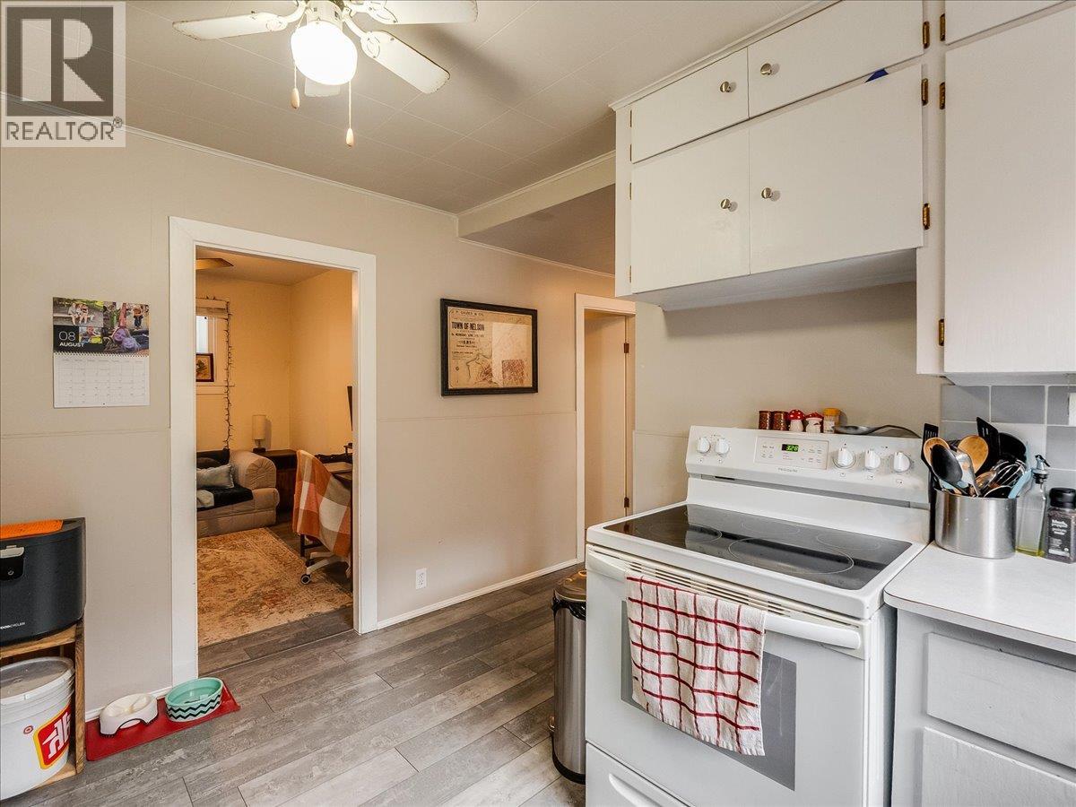 413 Silica Street, Nelson, British Columbia  V1L 4M6 - Photo 12 - 10400938