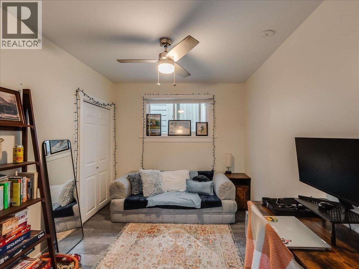 413 Silica Street, Nelson, British Columbia  V1L 4M6 - Photo 13 - 10400938