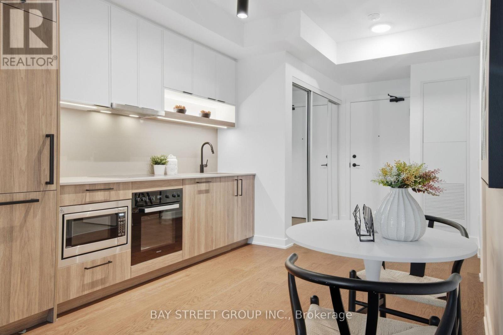 639 - 91 Montclair Avenue, Toronto, Ontario  M5P 0B1 - Photo 11 - C13800556