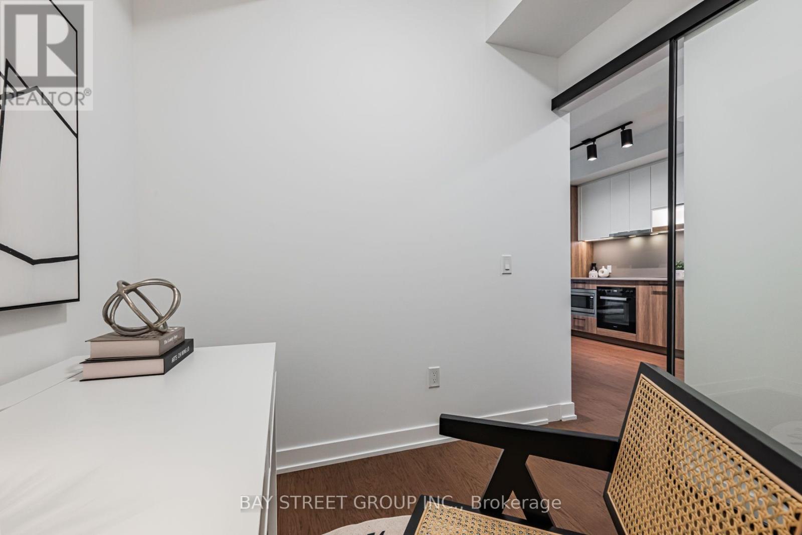 639 - 91 Montclair Avenue, Toronto, Ontario  M5P 0B1 - Photo 15 - C13800556