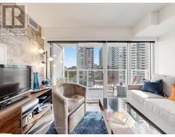1105 - 19 BATHURST STREET, Toronto, Ontario