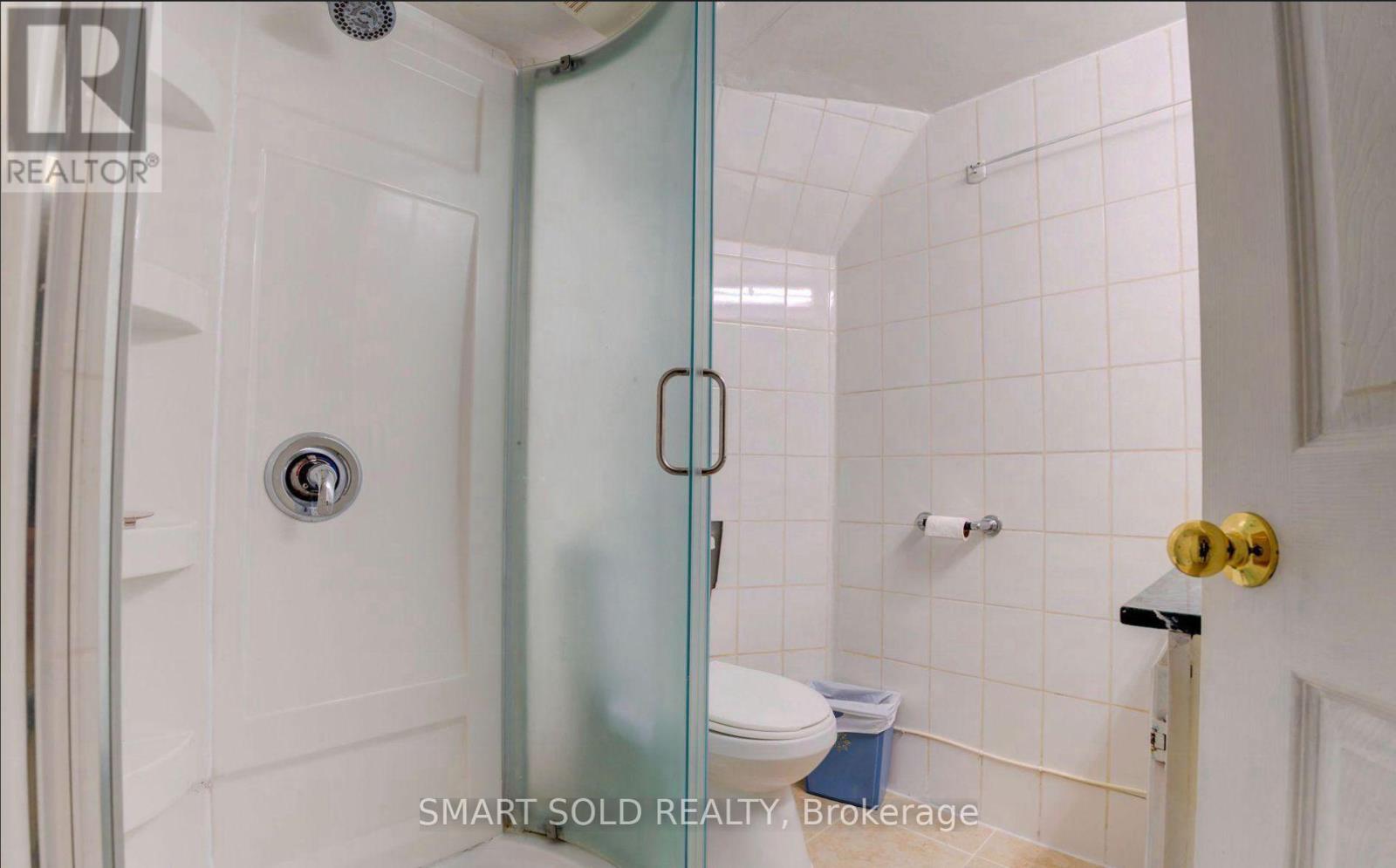 24 Ivanhoe Court, Toronto, Ontario  M1R 3G9 - Photo 19 - E13800552