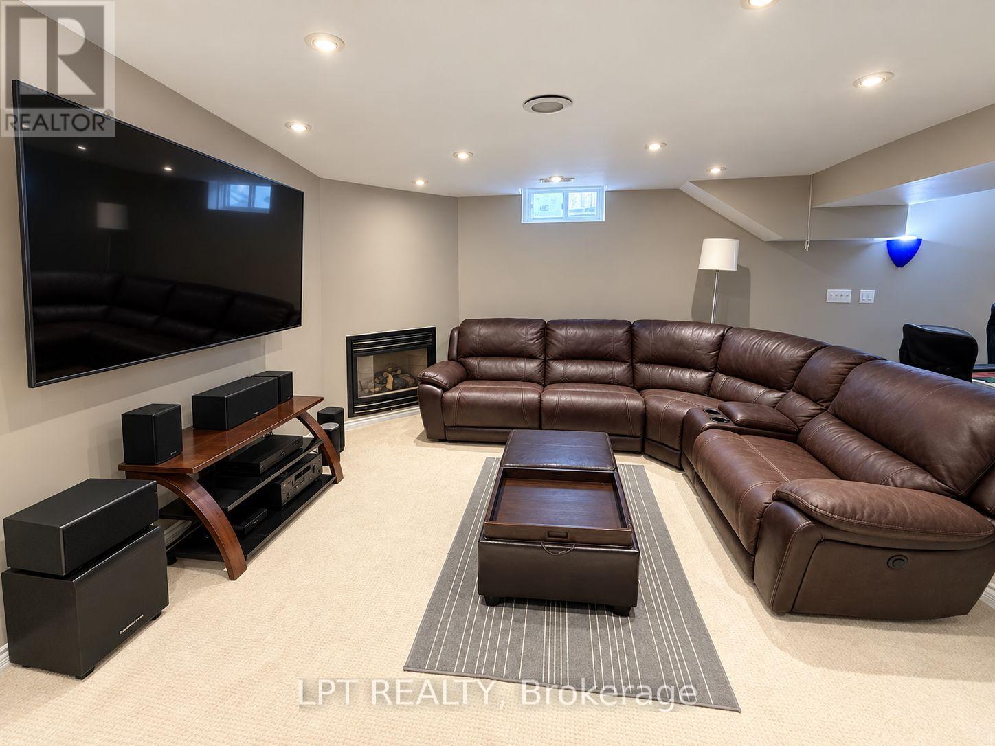1 Saxony Drive, Markham, Ontario  L6C 2B2 - Photo 37 - N13800570