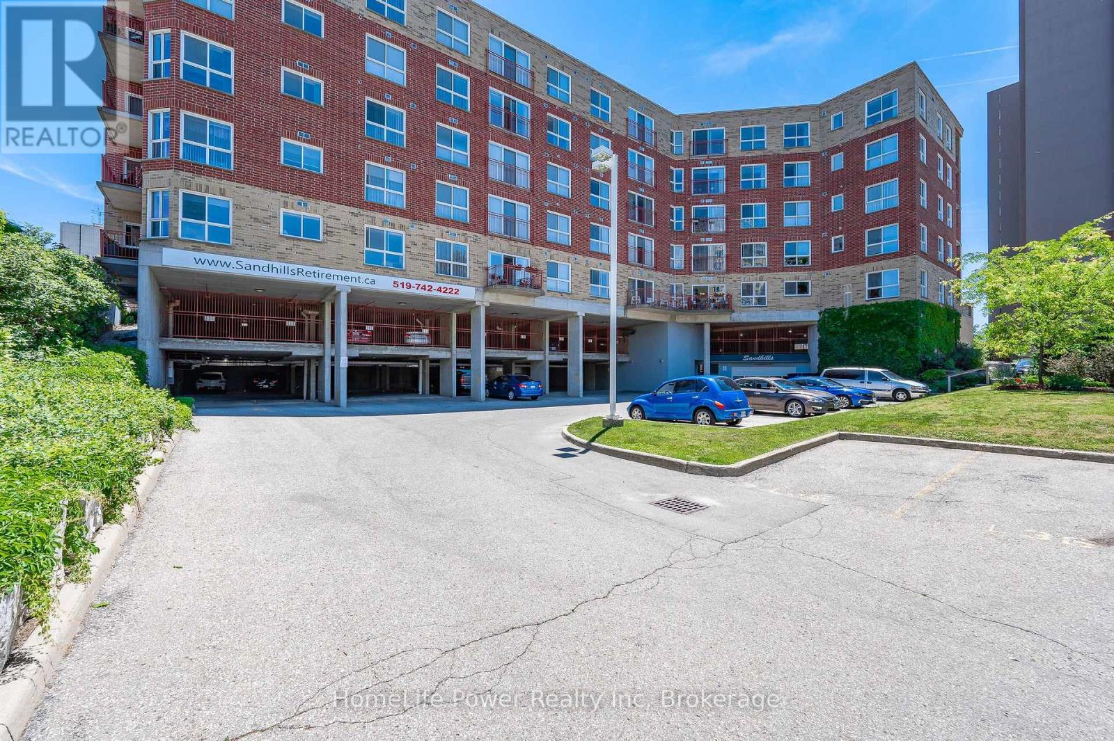 107 - 20 ST GEORGE STREET, Kitchener, Ontario
