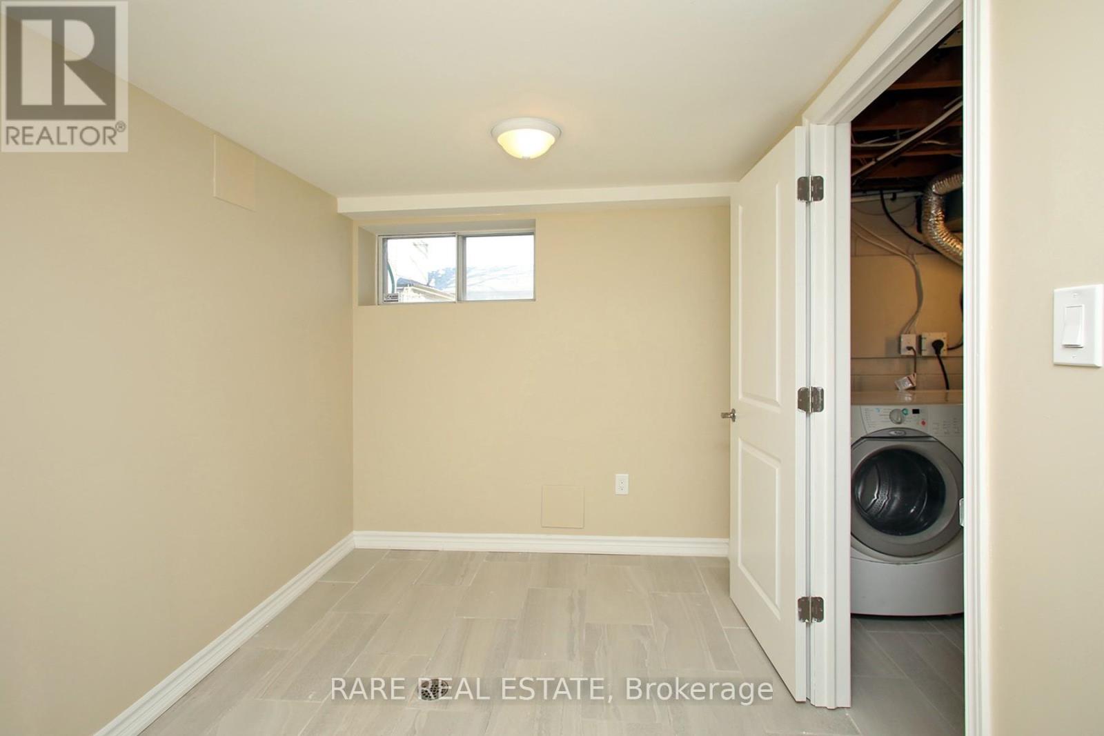 Bsmt - 238 Gary Drive, Toronto, Ontario  M9N 2M8 - Photo 17 - W13800566