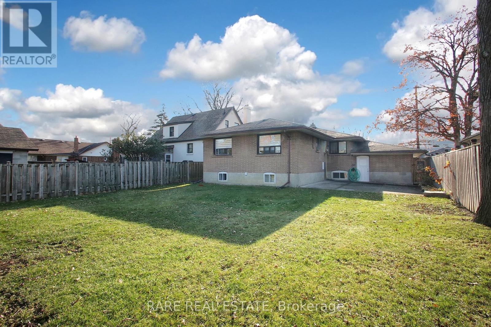 Bsmt - 238 Gary Drive, Toronto, Ontario  M9N 2M8 - Photo 21 - W13800566