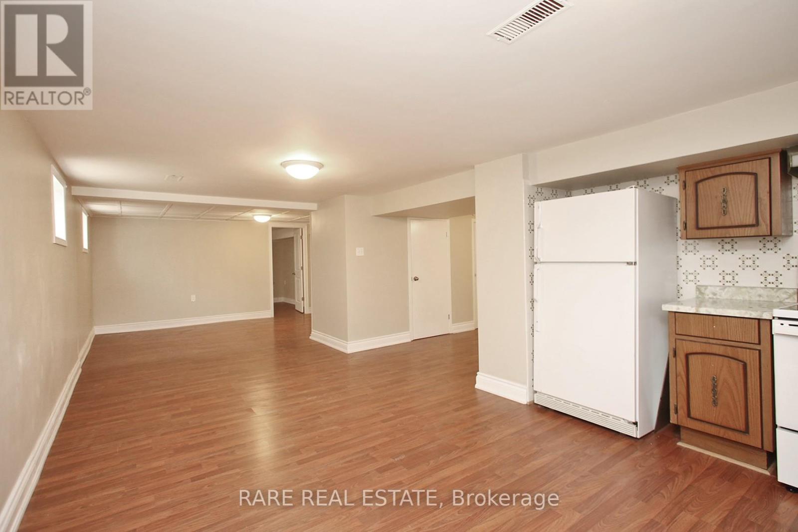 Bsmt - 238 Gary Drive, Toronto, Ontario  M9N 2M8 - Photo 6 - W13800566