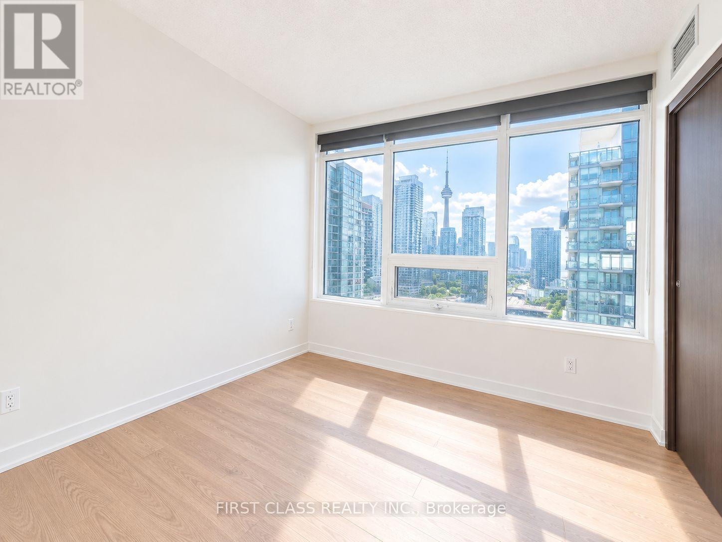 915 - 17 Bathurst Street, Toronto, Ontario  M5V 0N1 - Photo 9 - C13795764