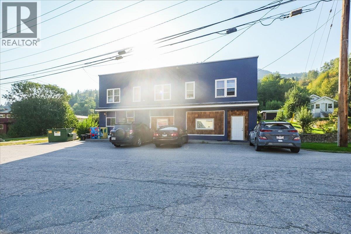 156 Haig Street, Warfield, British Columbia