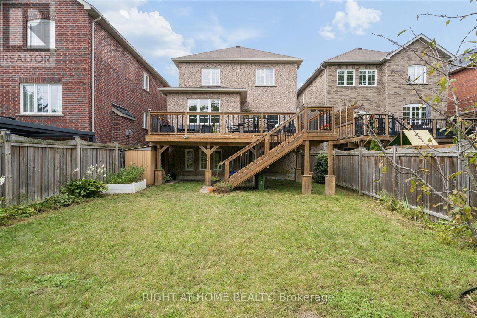 28 Bradford Court, Whitby, Ontario  L1N 0G7 - Photo 39 - E13800634