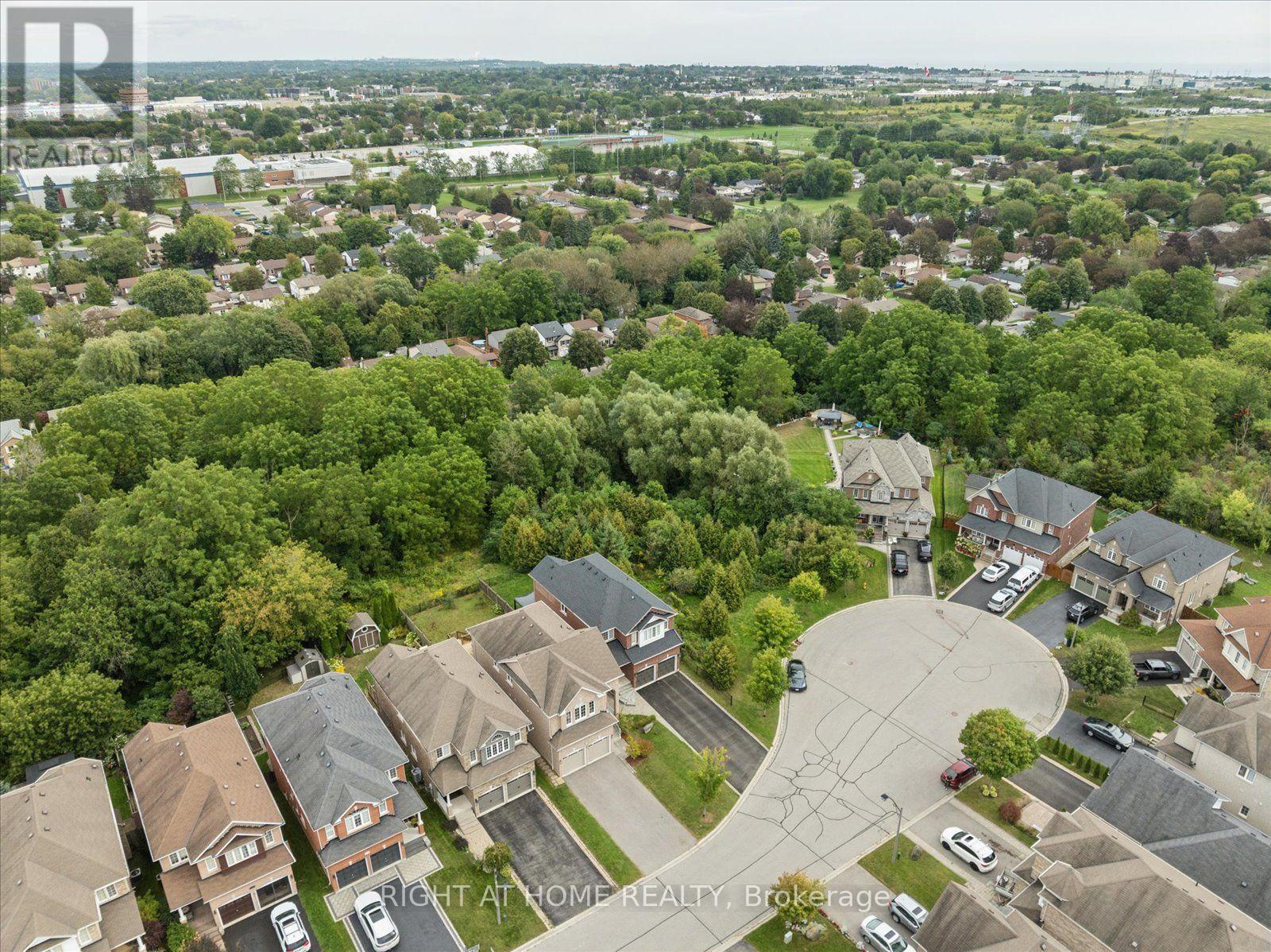 28 Bradford Court, Whitby, Ontario  L1N 0G7 - Photo 43 - E13800634