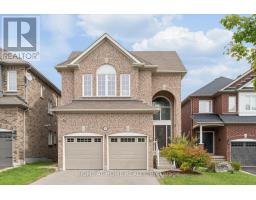 28 BRADFORD COURT, Whitby, Ontario