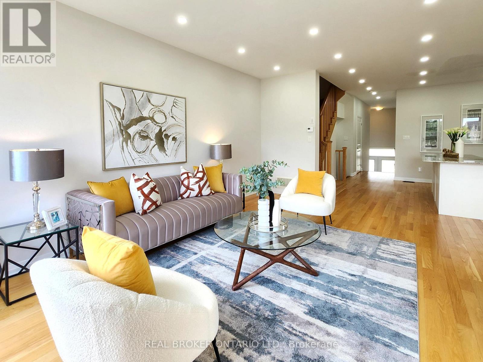 5 BEER LANE, Markham, Ontario