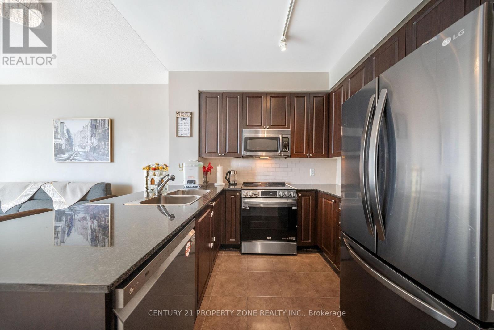 2210 - 225 Webb Drive, Mississauga, Ontario  L5B 4P2 - Photo 14 - W13800664