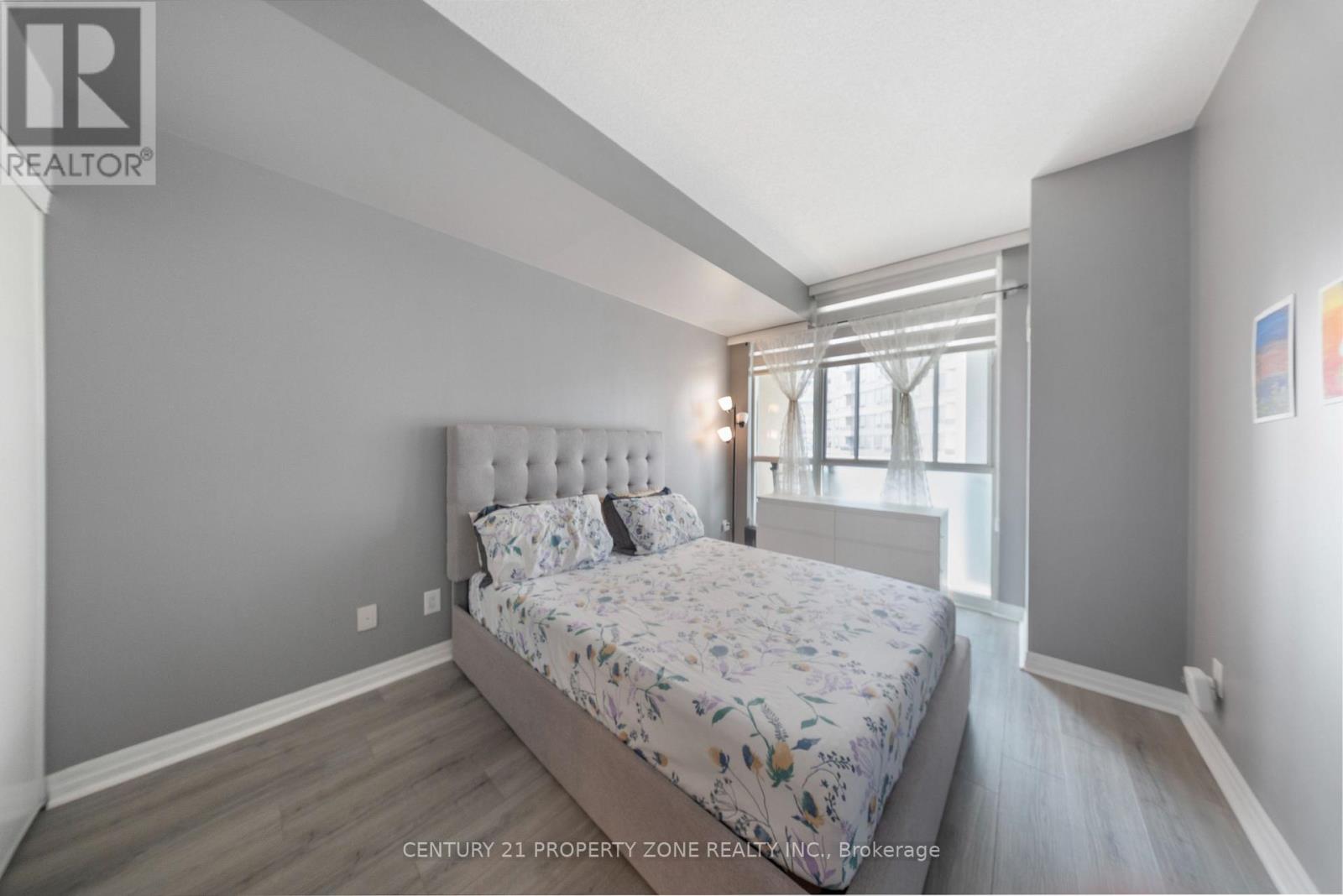2210 - 225 Webb Drive, Mississauga, Ontario  L5B 4P2 - Photo 18 - W13800664