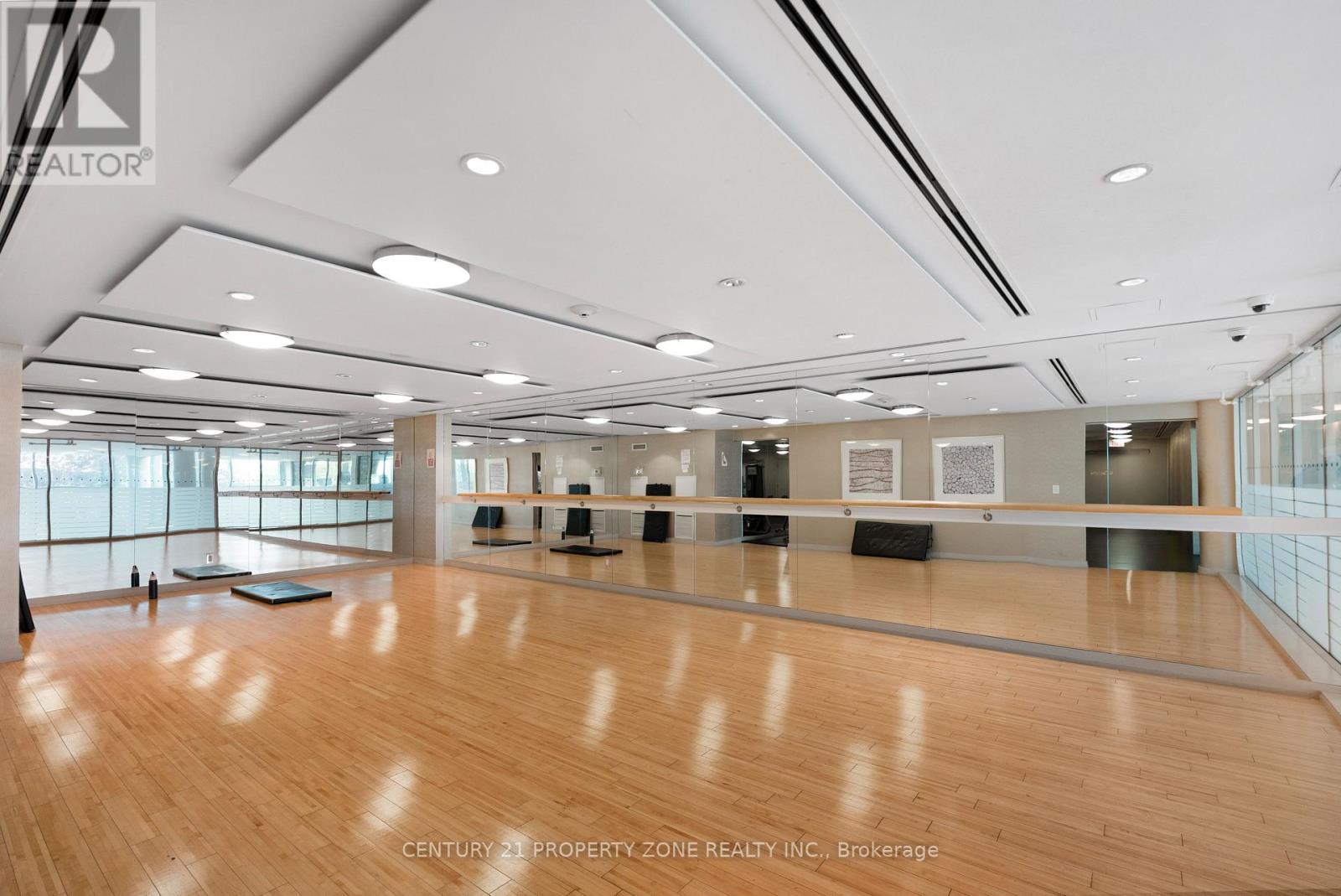 2210 - 225 Webb Drive, Mississauga, Ontario  L5B 4P2 - Photo 28 - W13800664