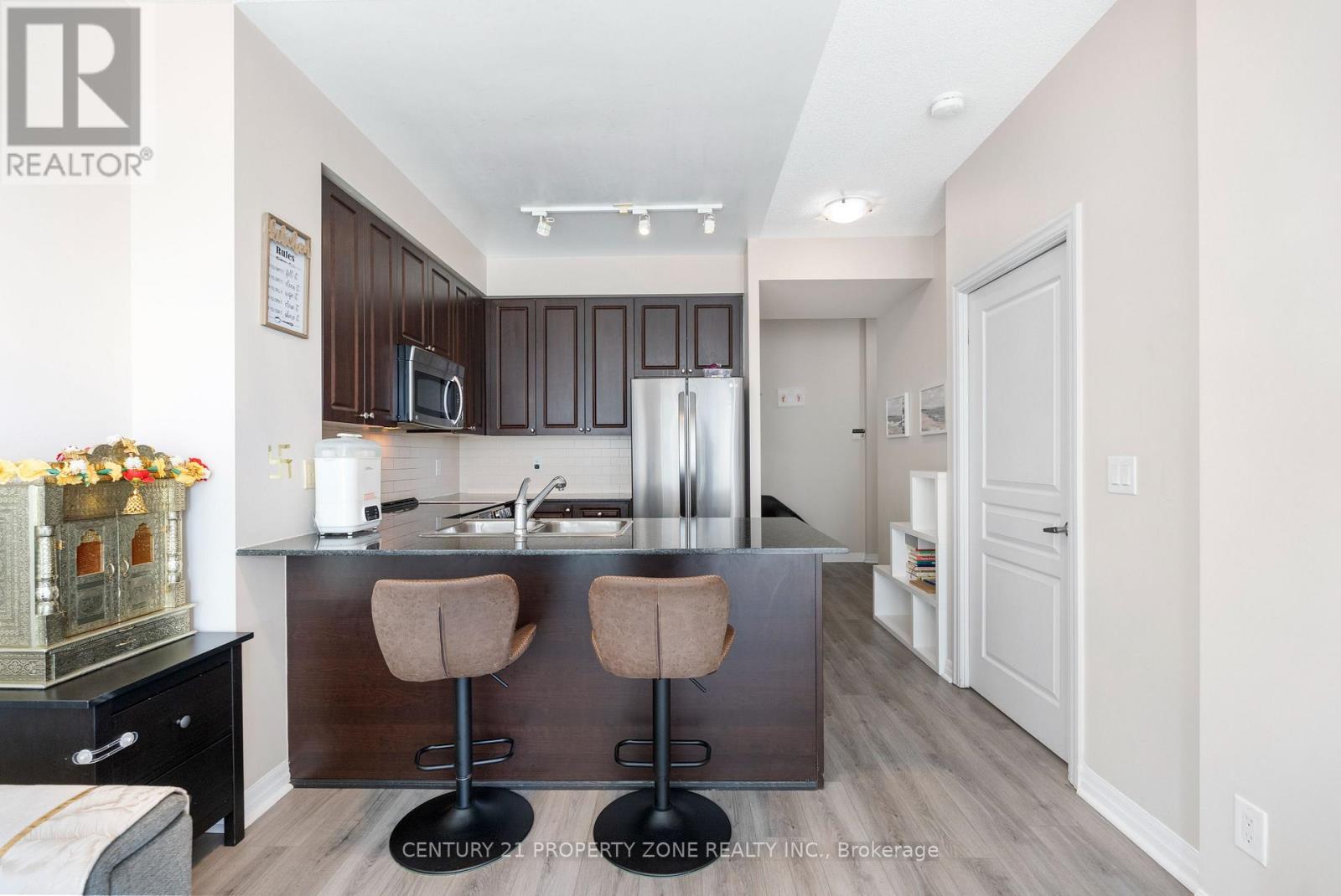 2210 - 225 Webb Drive, Mississauga, Ontario  L5B 4P2 - Photo 32 - W13800664