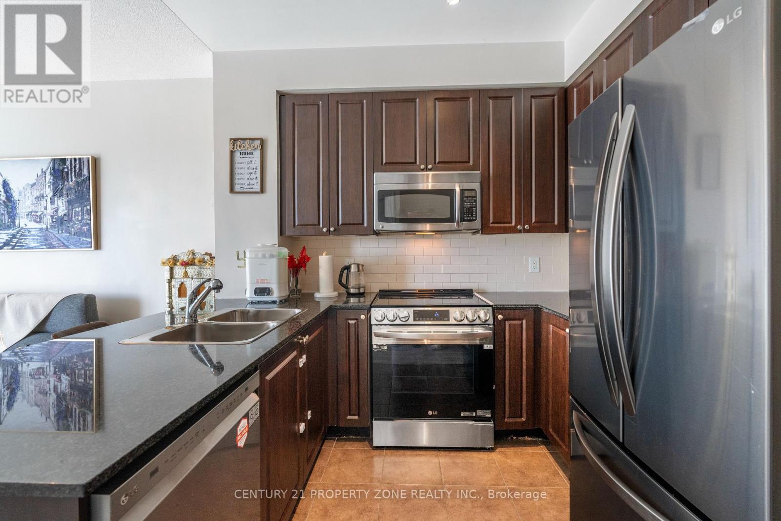 2210 - 225 Webb Drive, Mississauga, Ontario  L5B 4P2 - Photo 33 - W13800664