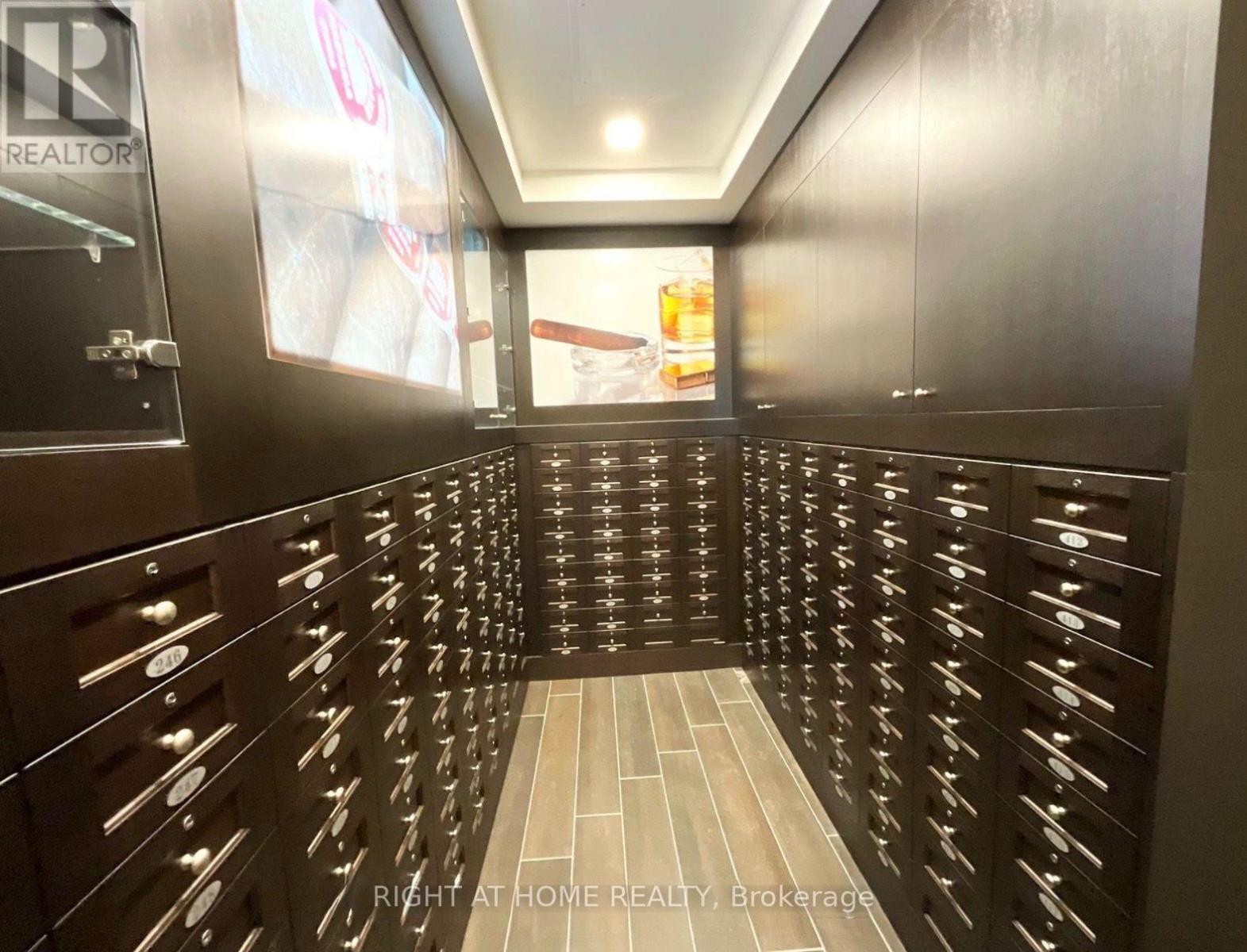 Lph02b - 20 Shore Breeze Drive, Toronto, Ontario  M8V 1A1 - Photo 27 - W13731300