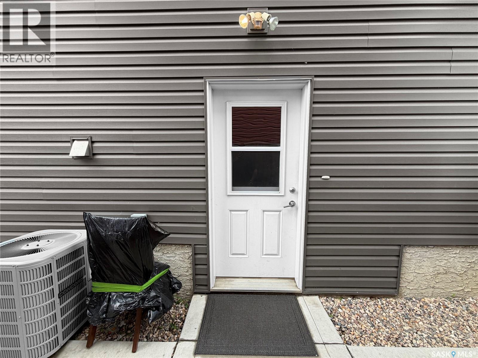 526 Maple Crescent, Warman, Saskatchewan  S0K 4S2 - Photo 41 - SK048766
