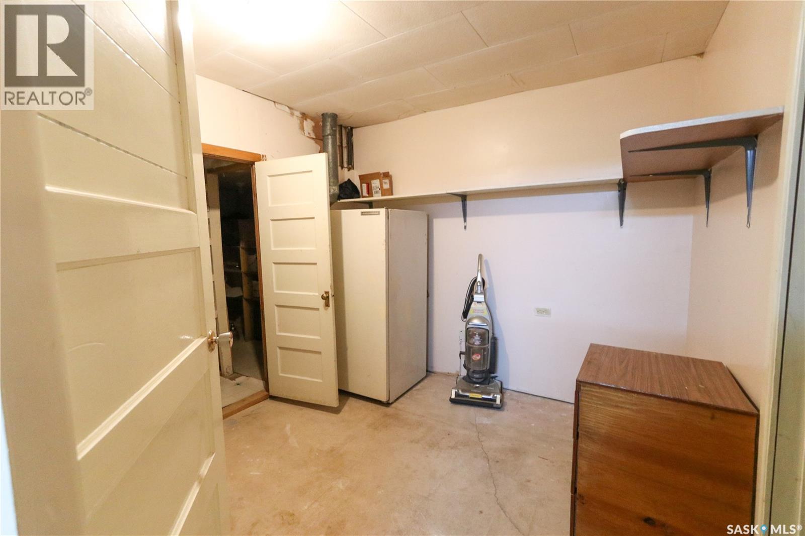 32 Clarke Avenue, Yorkton, Saskatchewan  S3N 3X5 - Photo 21 - SK048711